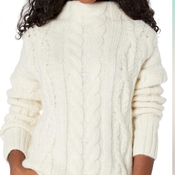 Vince Sweaters - Vince Plush Wool Cashmere Sweater Size XXL